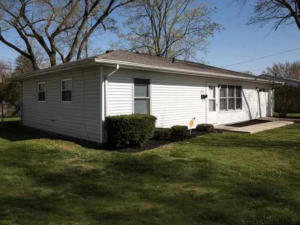 1205 James St, Danville, IL 61832