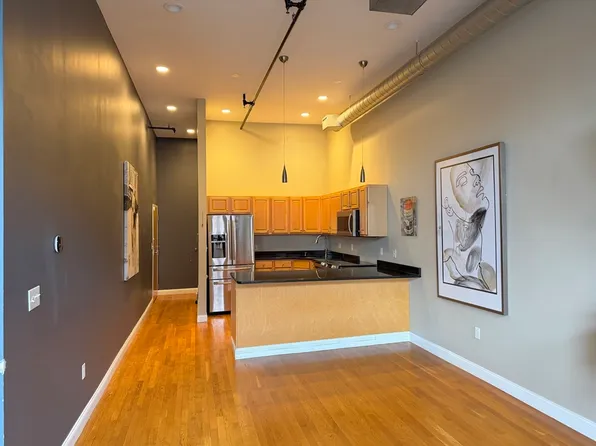 54 Central Sq APT 4A, Lynn, MA 01901