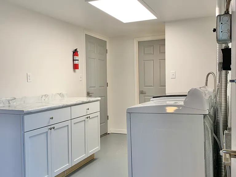 108 Westwood Dr — Photo 37
