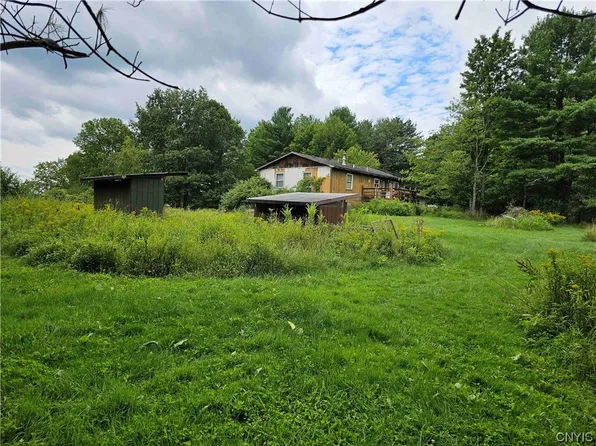 843 Pultz Hill Rd, Owego, NY 13827