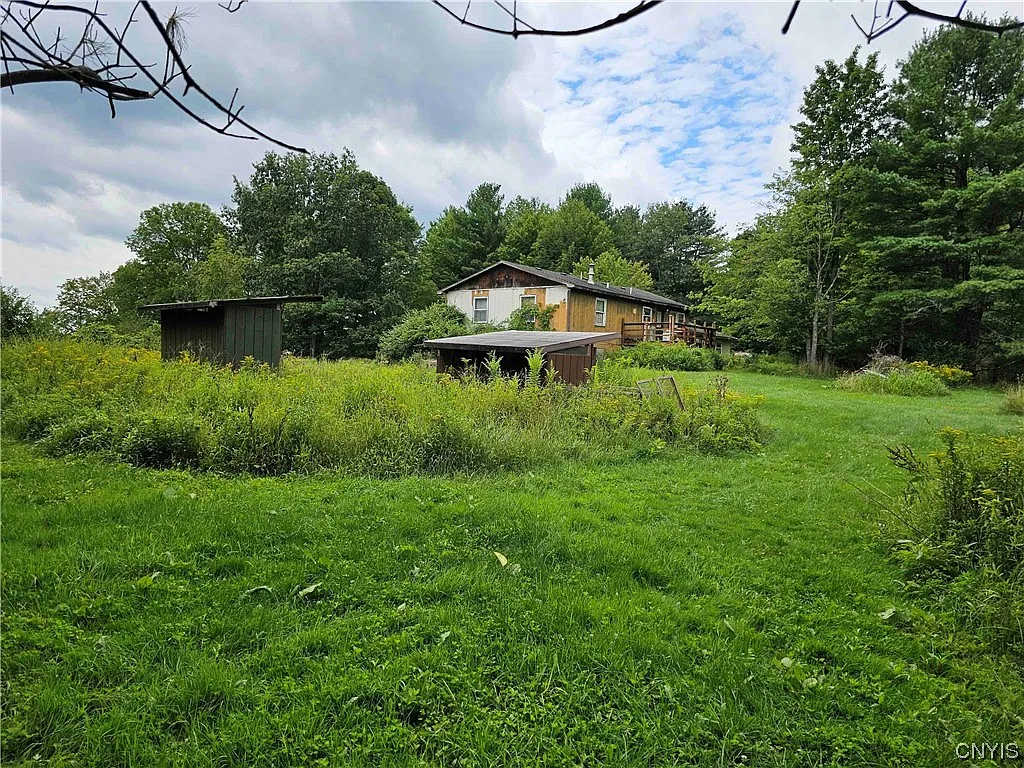 843 Pultz Hill Rd photo 1