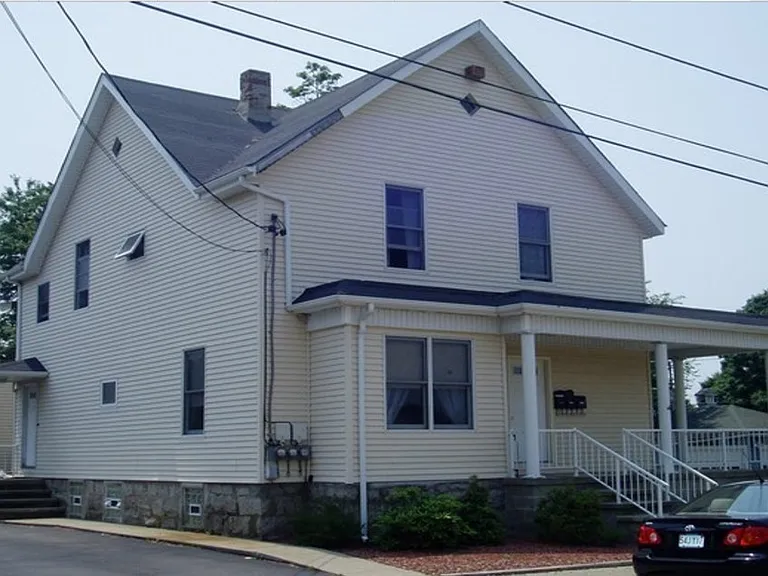 355 Field St #2 — Photo 11