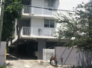 527 SW 5th St #6, Miami, FL 33130