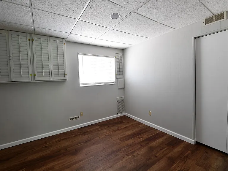 2706 Christy Ave — Photo 30