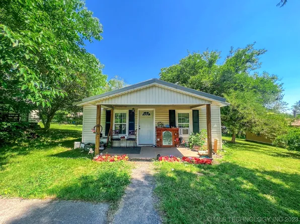 1014 W Choctaw St, Tahlequah, OK 74464