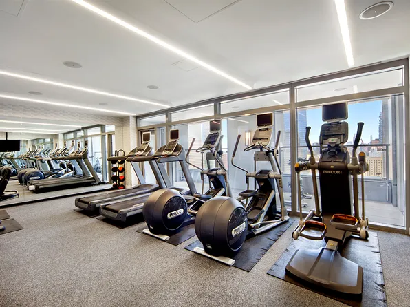 123 Washington Street image 9 of 18