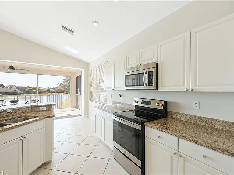 7828 Gardner Dr #5202 — Photo 12