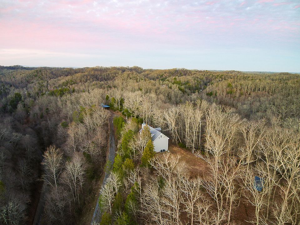 1st image of 1305 Deer Trail Way
