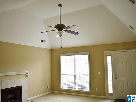 5th image of 5835 Marchester Cir