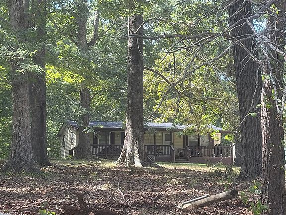 3rd image of 4262 Blenheim Rd