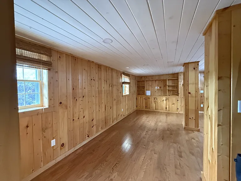 88 Breezemont Dr — Photo 7
