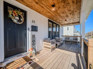 48 Clinton St, Meriden, CT 06450