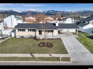 1423 S 875 W, Woods Cross, UT 84087