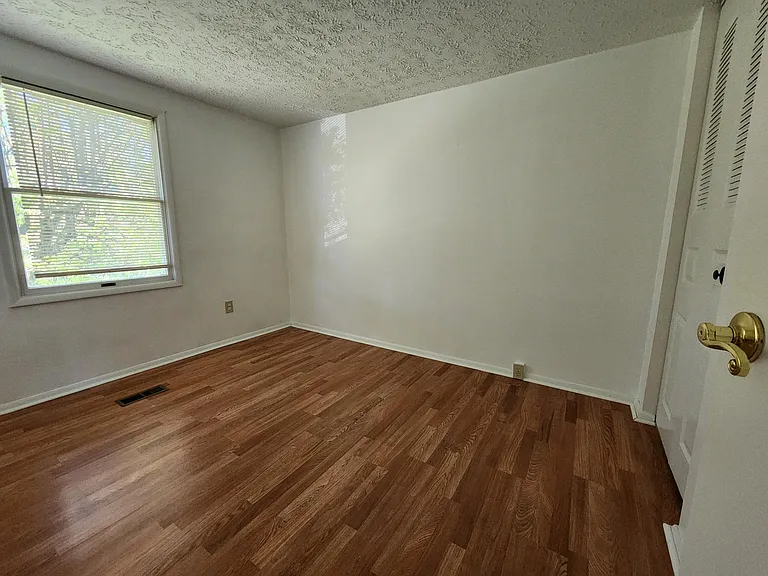 6806 Yellow Sheave Ct — Photo 15