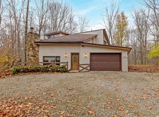 416 Grand Ridge Dr, Howard, OH 43028