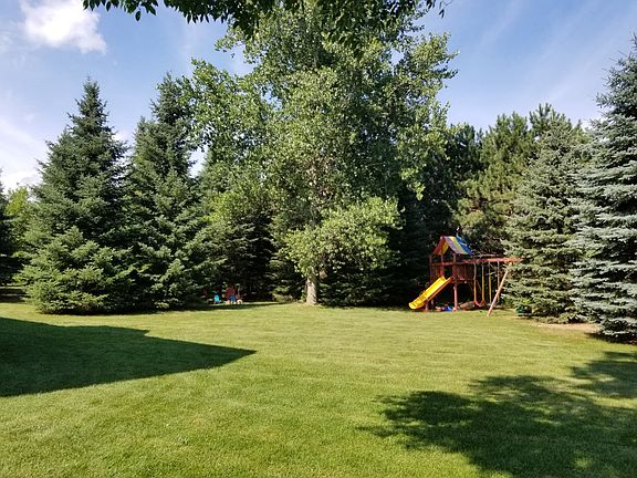 5th image of 548 Woodland Ln E