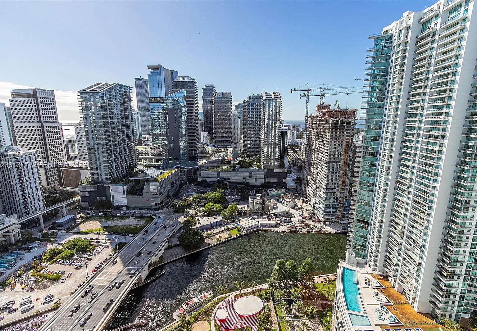 Wind Condo — Photo 4