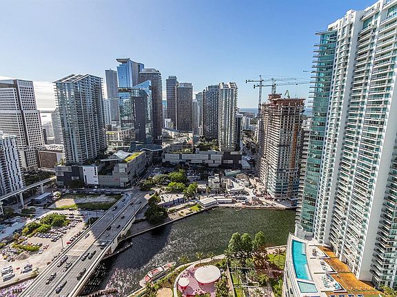 4th image of 350 S Miami Ave APT 3914
