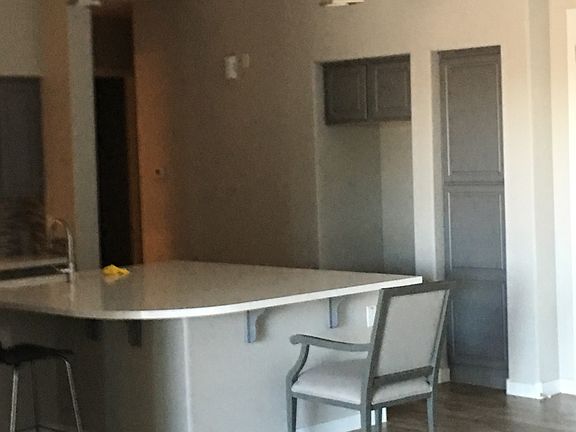 4th image of 15550 S 5th Ave Unit 131