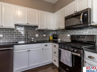 5336 Hickory St, Omaha, NE 68106