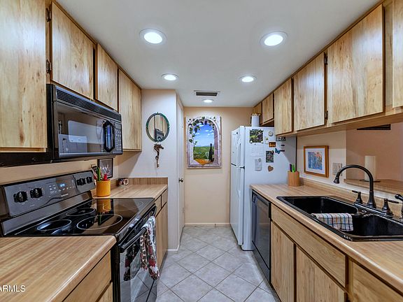 5th image of 770 E Eugie Ave