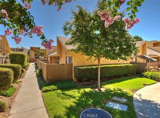 435 W 9th St UNIT E4, Upland, CA 91786