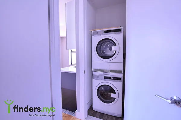 Rented by Clove Realty LLC | media 3