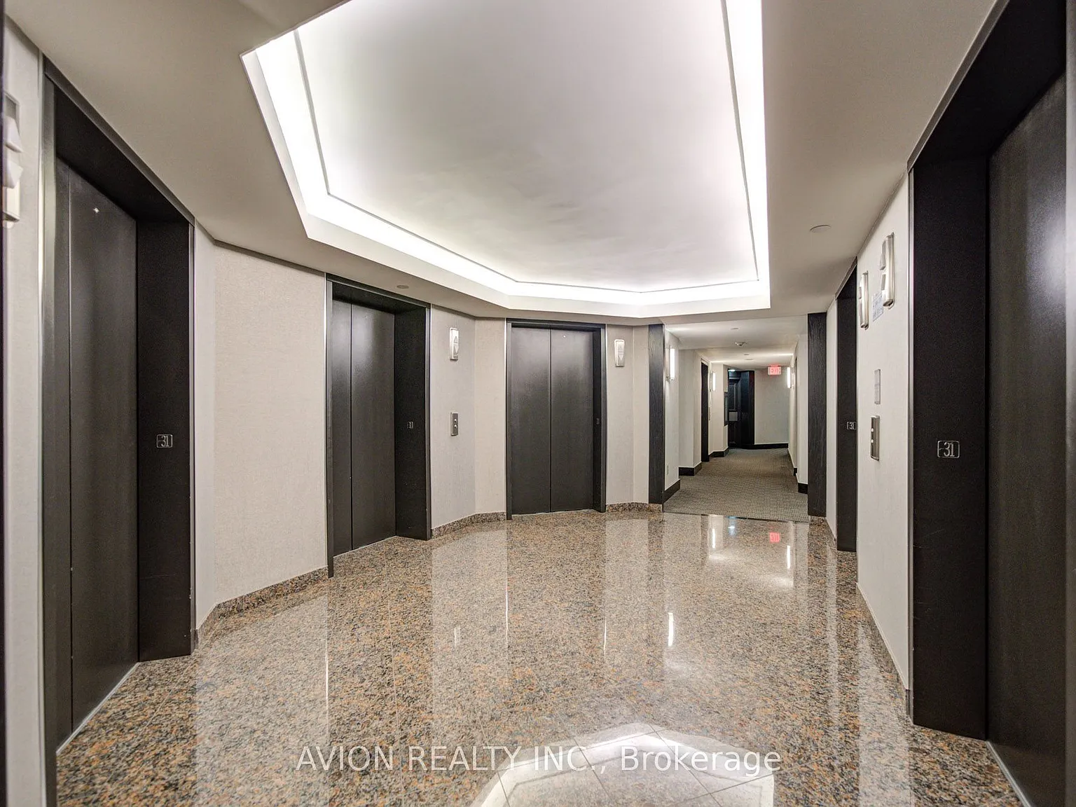 38 Elm St — Photo 4