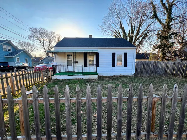640 S Sycamore St, Martinsville, IN 46151