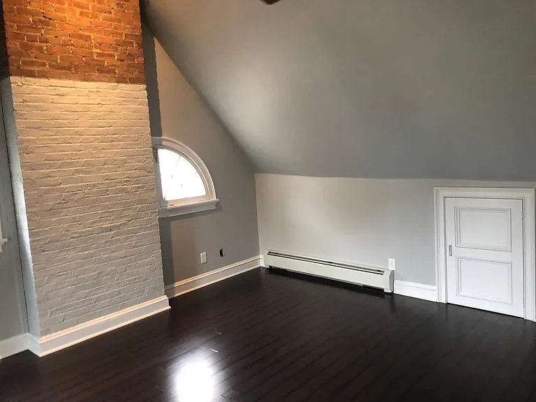115 S Lake Ave #5 — Photo 7