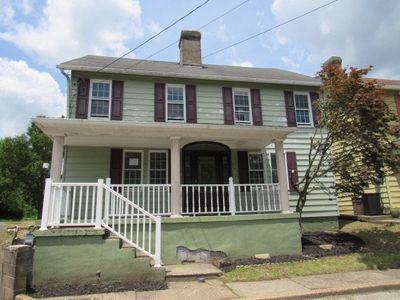 18 Center St, Fayette City, PA, 15438