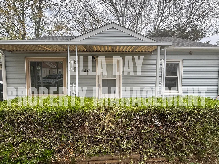 550 N Sheridan St — Photo 1