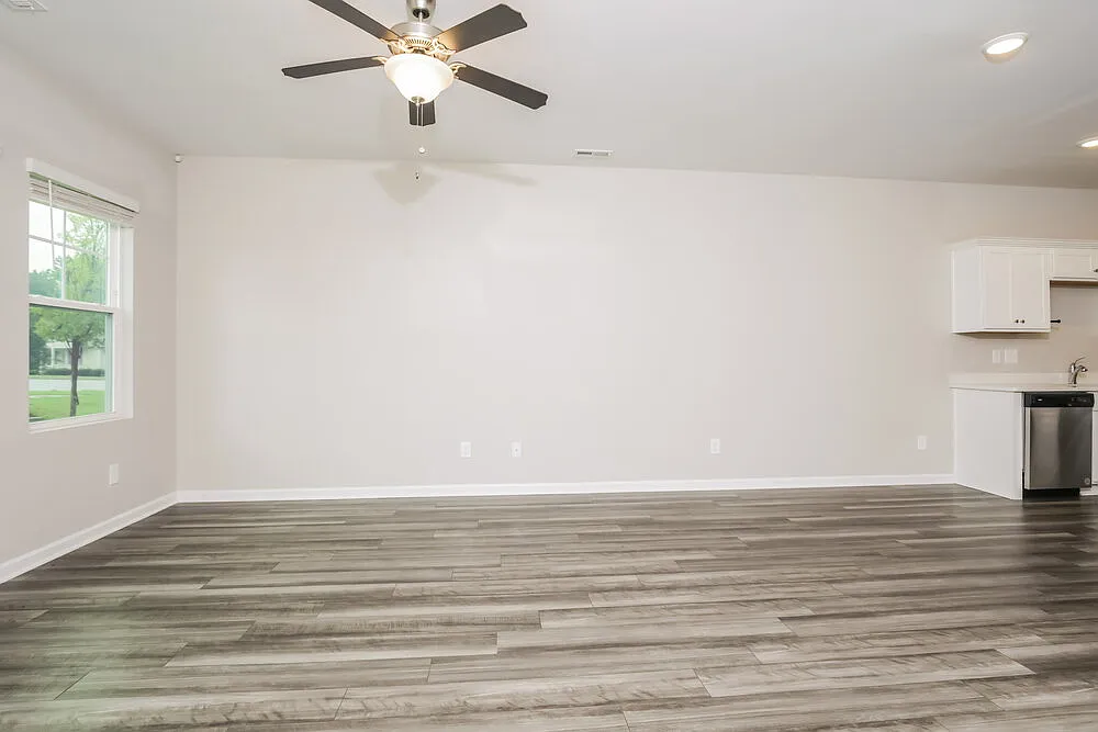 2 bed, 2.5 bath, 1590 sqft, $1,640 — Photo 4