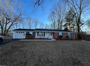 120 Little Brook Dr, Tobaccoville, NC 27050