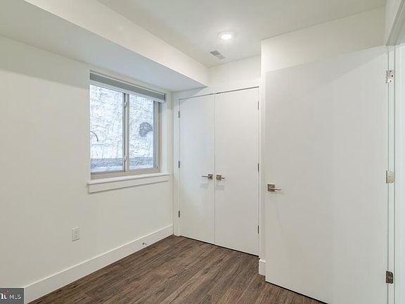5th image of 1155 S 15th St #202