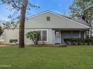 21A Buckingham Drive N, Manchester, NJ 08759