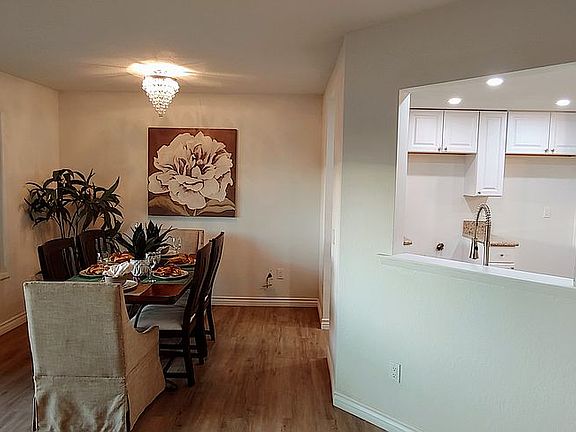 2nd image of 1031 S Palmetto Ave APT A8
