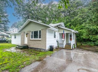 1 Maurice Ave, Sanford, ME 04073