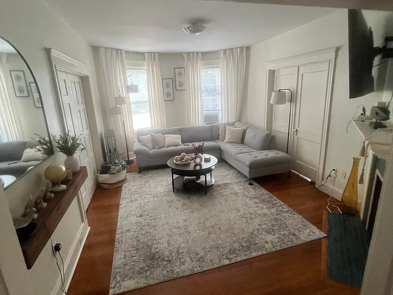 187 Winthrop Rd #2 — Photo 8