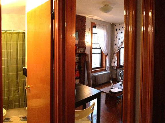 5th image of 457 7th Ave APT 2R