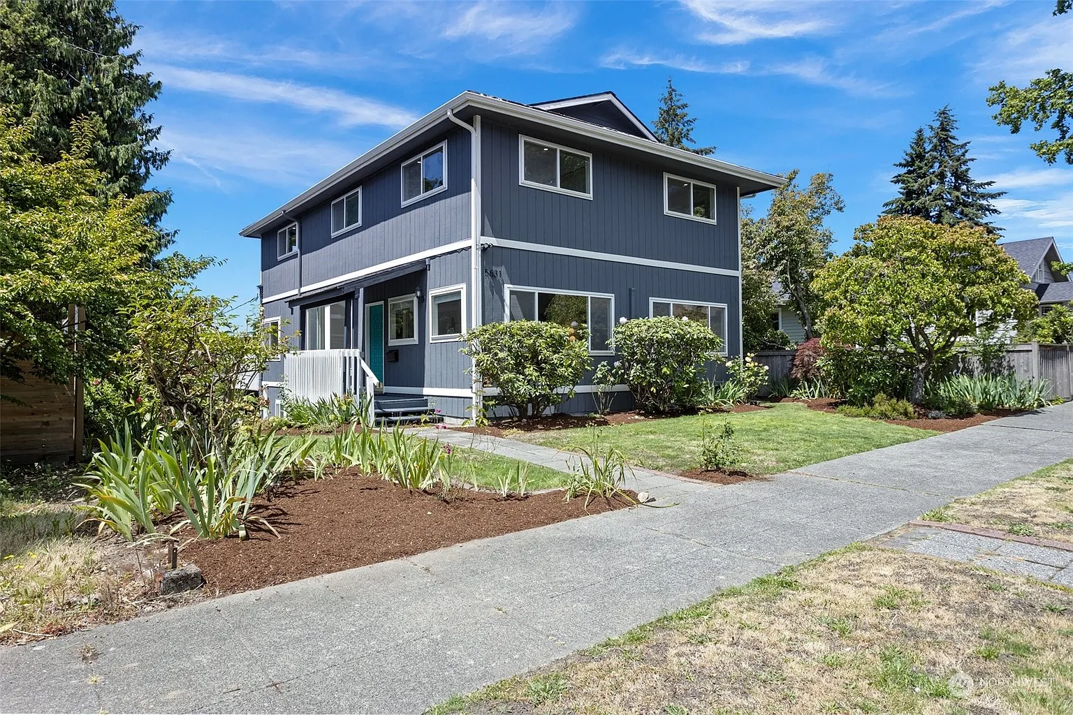 5631 45th Avenue SW photo 1