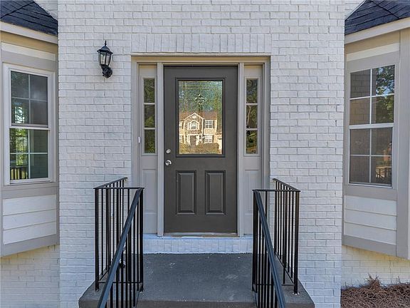 2nd image of 2559 Raindrop Ct