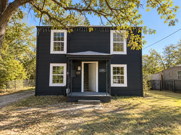 1209 Speedway St, Greenville, TX 75401
