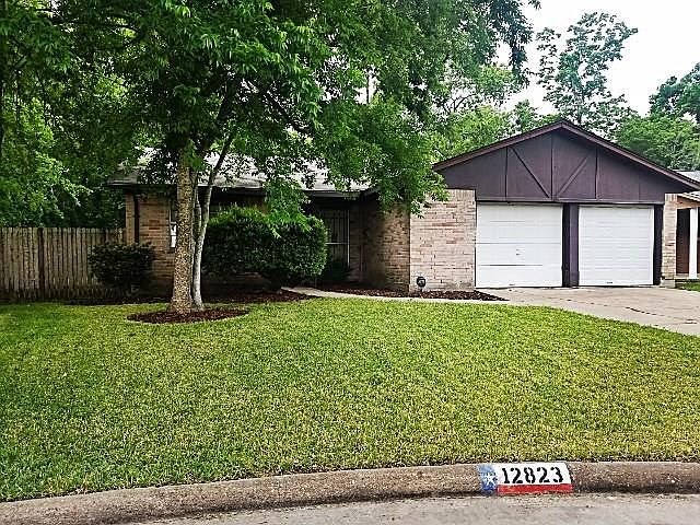 1st image of 12823 Roandale Dr