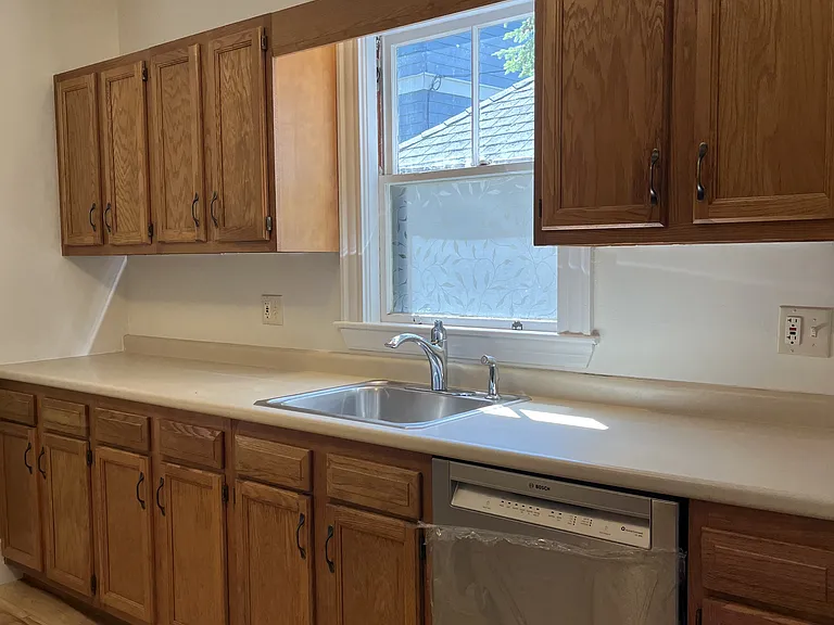 90 Fayerweather St #1 — Photo 13