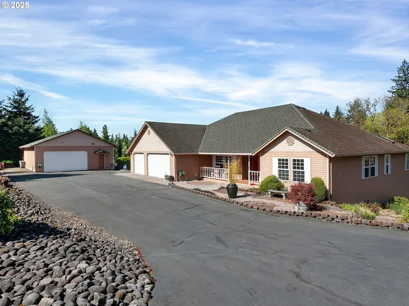 10920 Martin Ln NE, Aurora, OR 97002