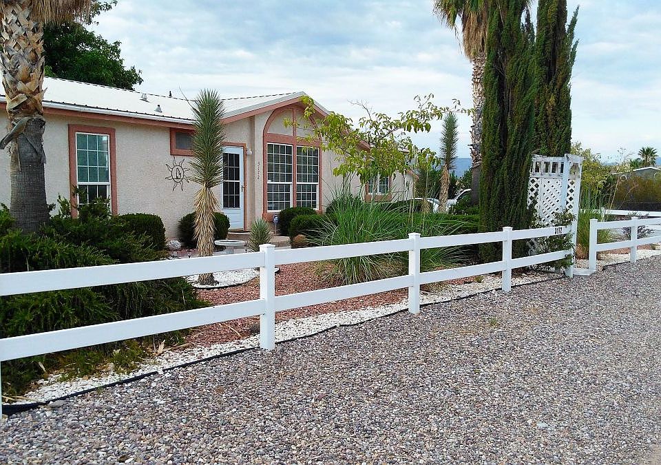 1st image of 3172 E Mesa Dr