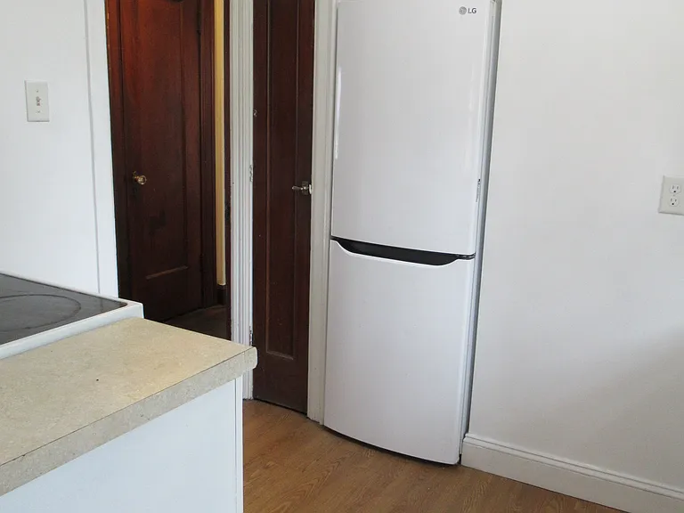559 Kenmore Ave #1 — Photo 10
