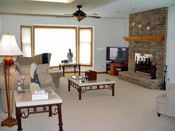 5th image of 7N942 Brittany Ct