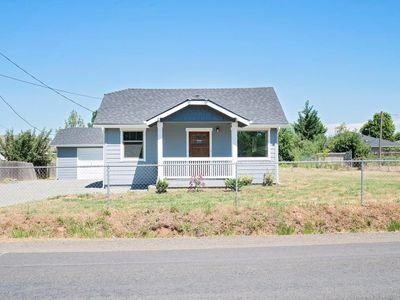 1309 Thomas Rd, Medford, OR, 97501
